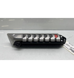Bouton de warning PEUGEOT 3008 2