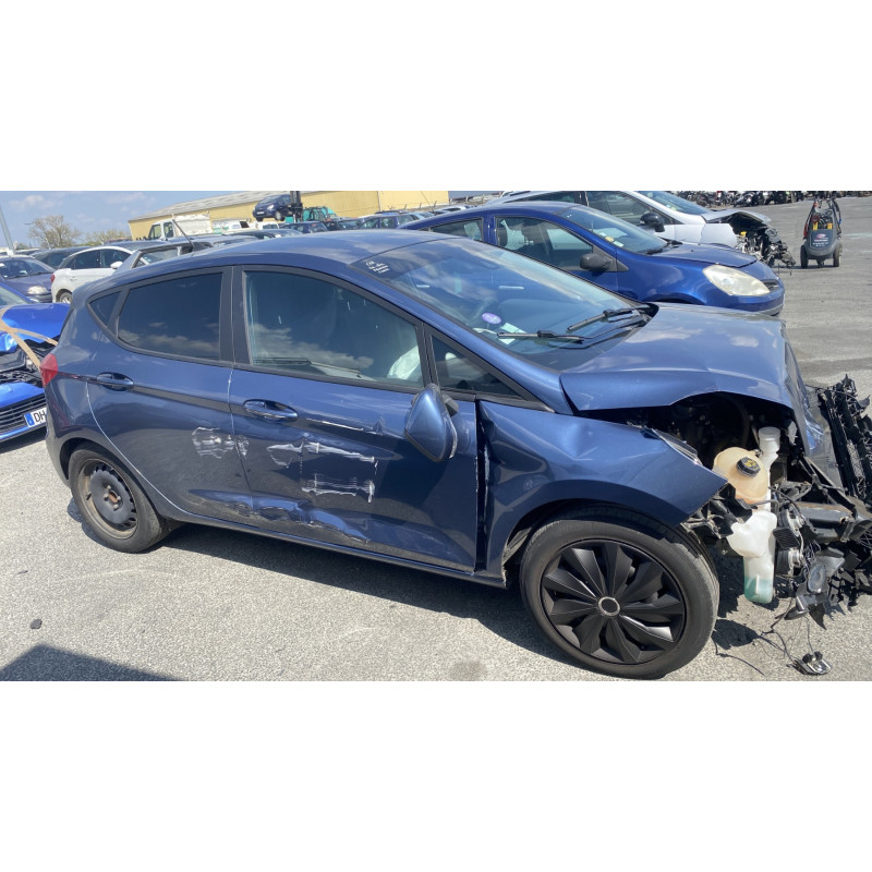 Feu arriere secondaire gauche (feux) FORD FIESTA 7 Photo n°14