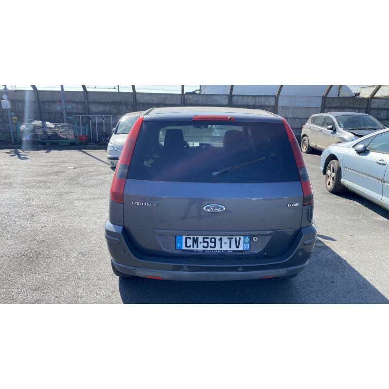 Face avant FORD FUSION Photo n°10