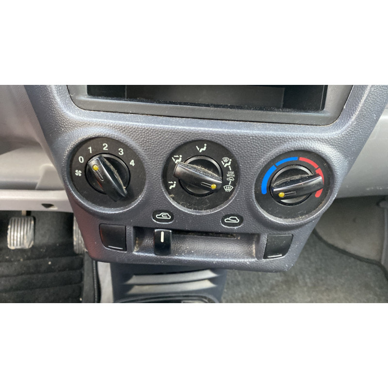 Vitre arriere droit KIA PICANTO 1 Photo n°10