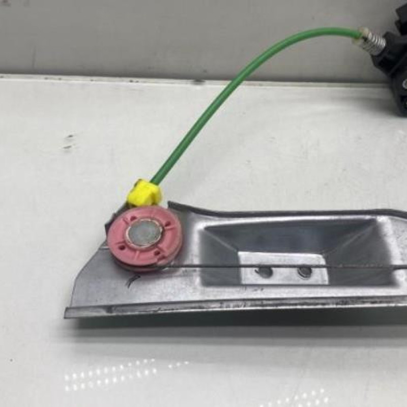 Leve vitre electrique avant droit OPEL CORSA E Photo n°7