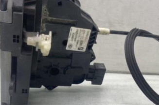 Serrure avant gauche OPEL CORSA E