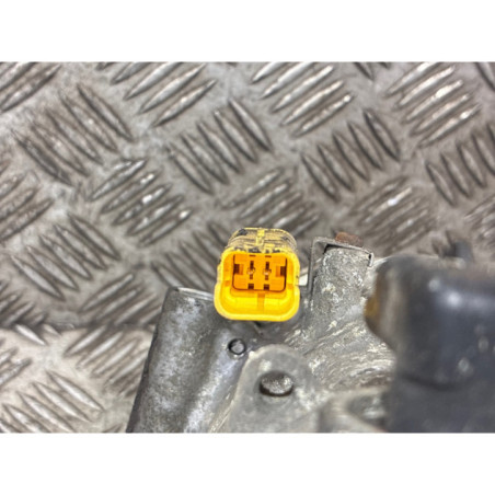 Compresseur clim PEUGEOT 207 Photo n°1