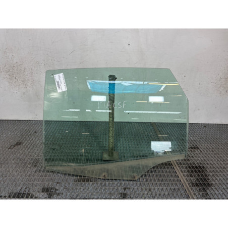 Vitre arriere gauche CITROEN C4 PICASSO 1 Photo n°1