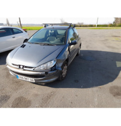 Pretensionneur de ceinture avant gauche PEUGEOT 206