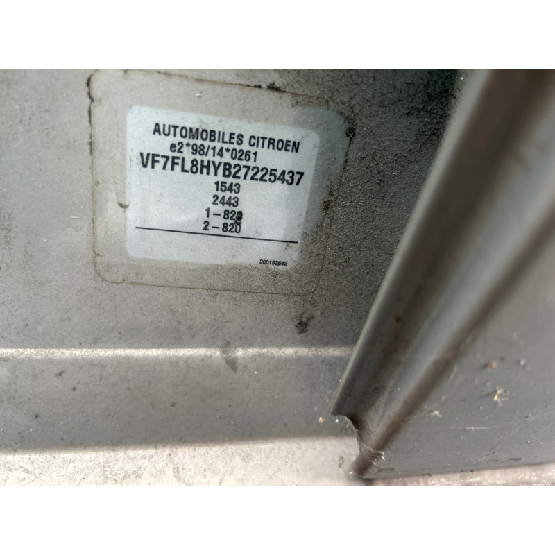 Vitre arriere droit CITROEN C3 1 X-TR Photo n°8