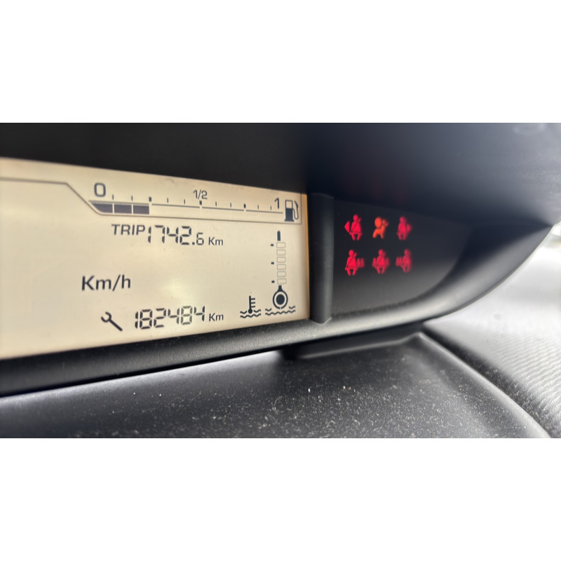 Feu arriere principal gauche (feux) CITROEN C4 1 Photo n°4