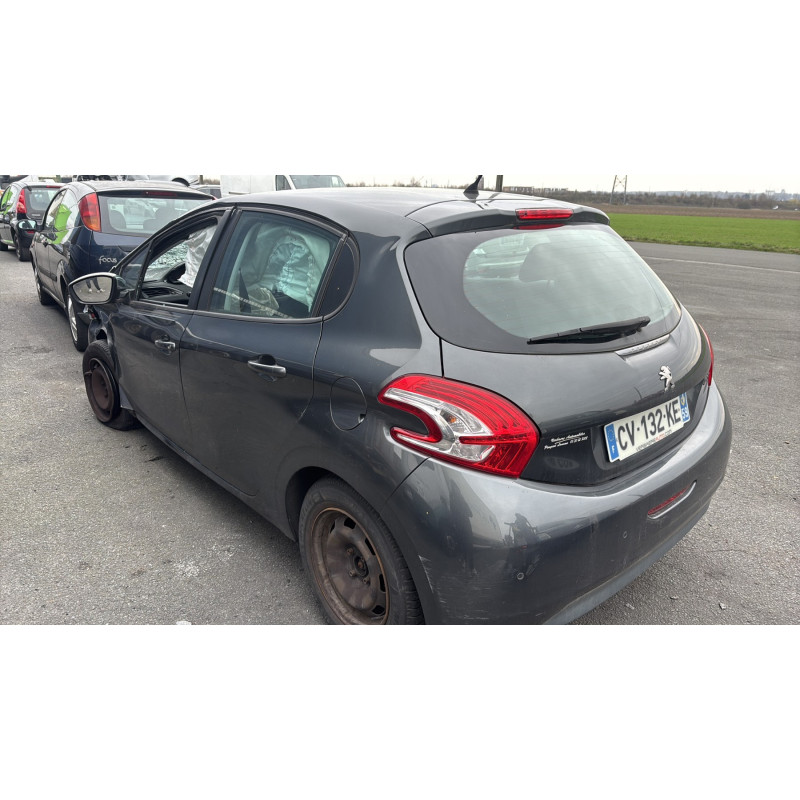 Feu arriere principal gauche (feux) PEUGEOT 208 1 Photo n°8