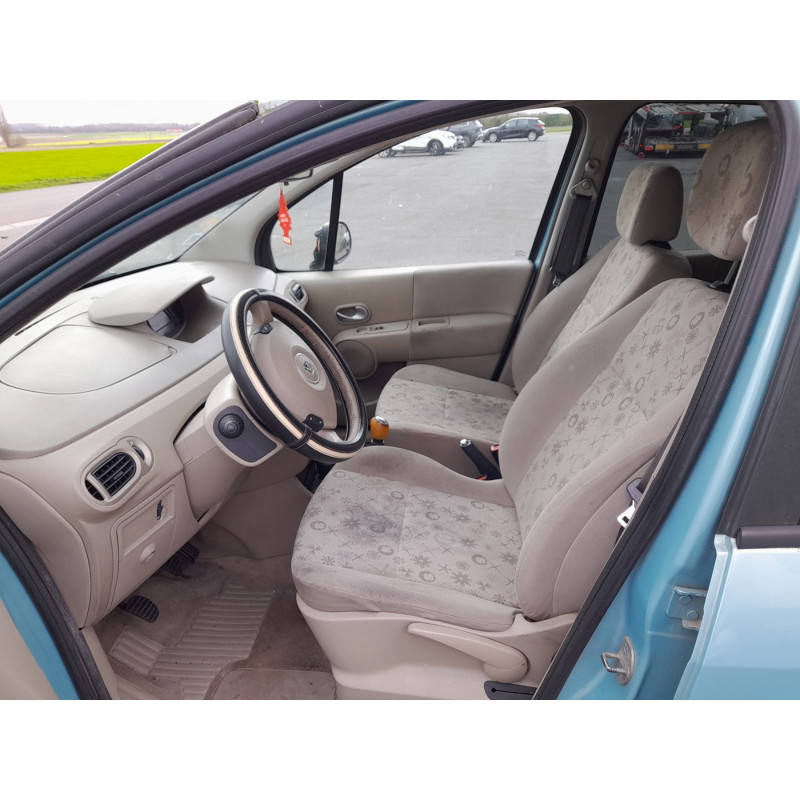 Face avant RENAULT GRAND MODUS Photo n°9