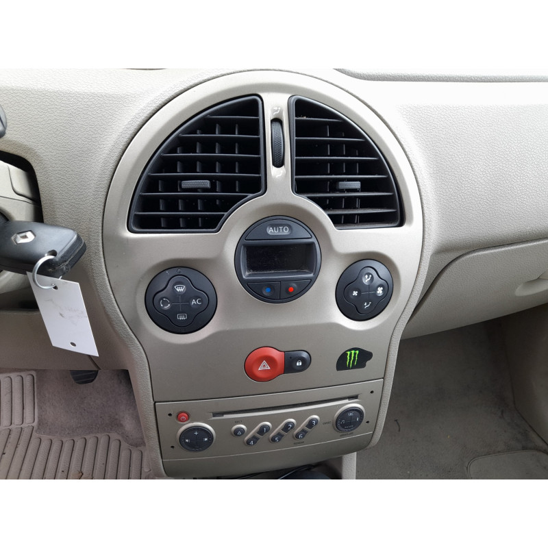 Face avant RENAULT GRAND MODUS Photo n°11