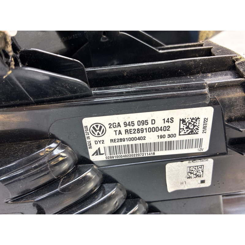 Feu arriere principal gauche (feux) VOLKSWAGEN T-ROC Photo n°4