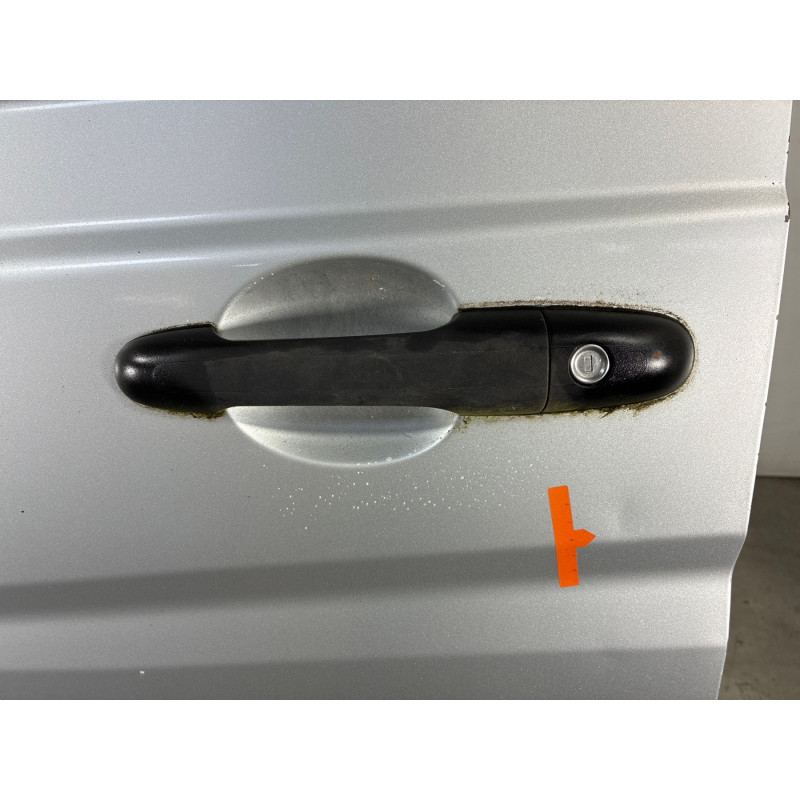 Porte avant gauche MERCEDES VITO 639 Photo n°6