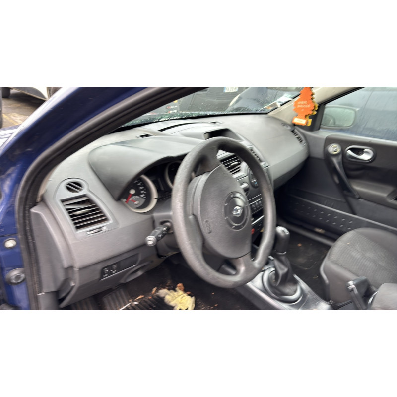 Custode arriere droit (porte) RENAULT MEGANE 2 Photo n°16