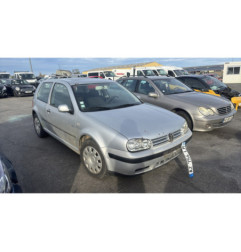Vitre avant droit VOLKSWAGEN GOLF 4