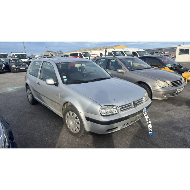 Vitre avant droit VOLKSWAGEN GOLF 4 Photo n°6