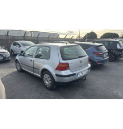 Vitre avant droit VOLKSWAGEN GOLF 4