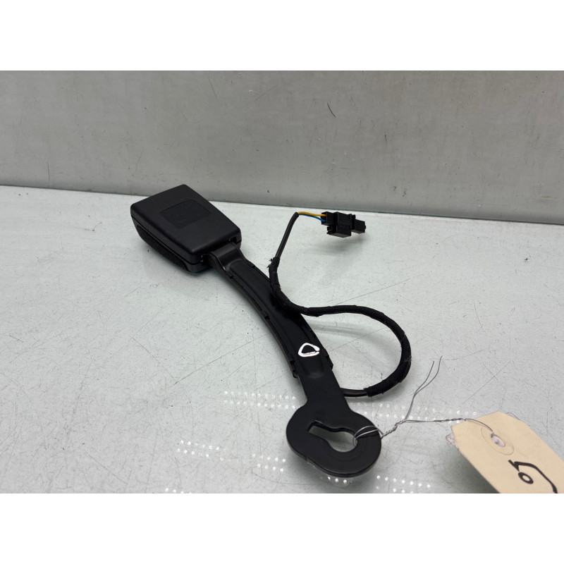 Attache ceinture avant droit VOLKSWAGEN GOLF 7 Photo n°2