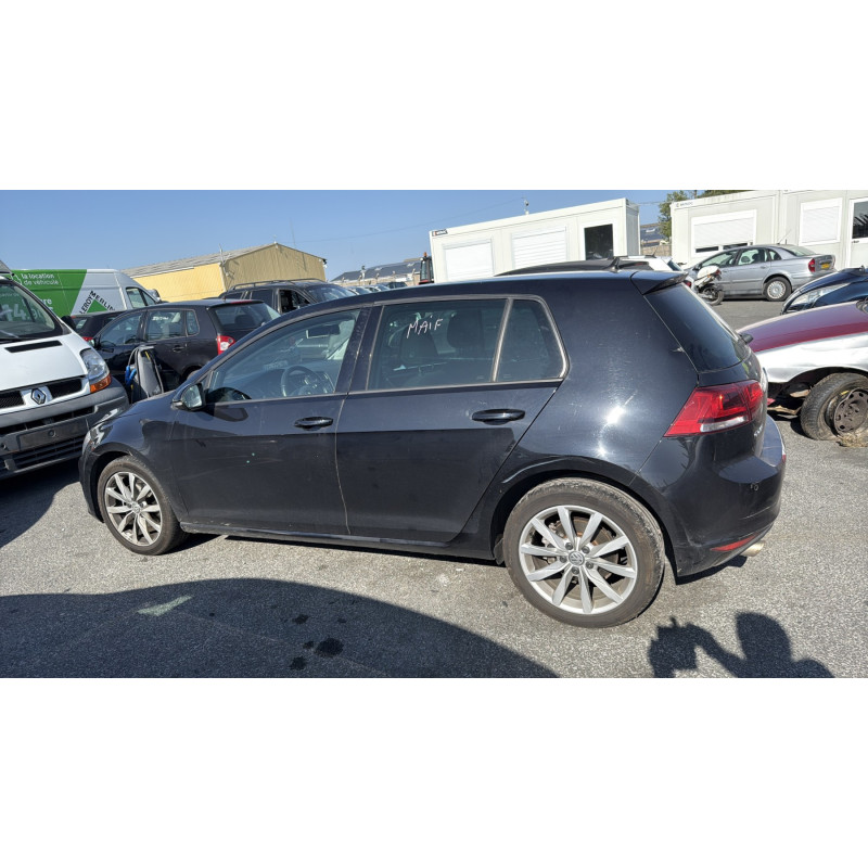 Attache ceinture avant droit VOLKSWAGEN GOLF 7 Photo n°9