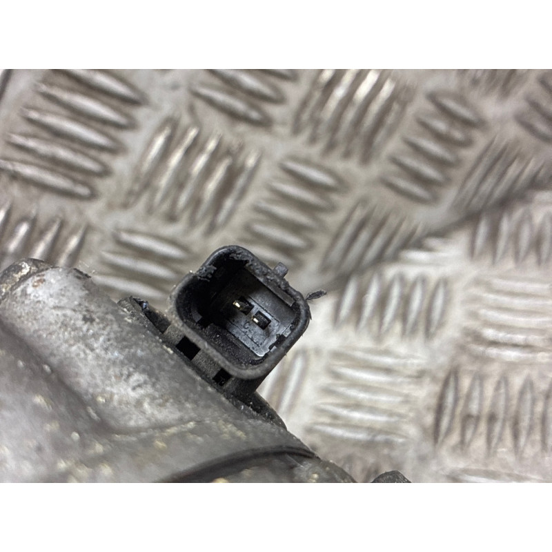 Compresseur clim CITROEN C4 PICASSO 1 Photo n°3
