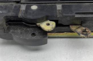 Serrure avant gauche FORD FOCUS 1