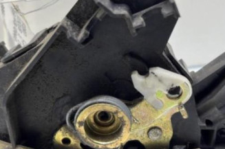 Serrure avant gauche FORD FOCUS 1