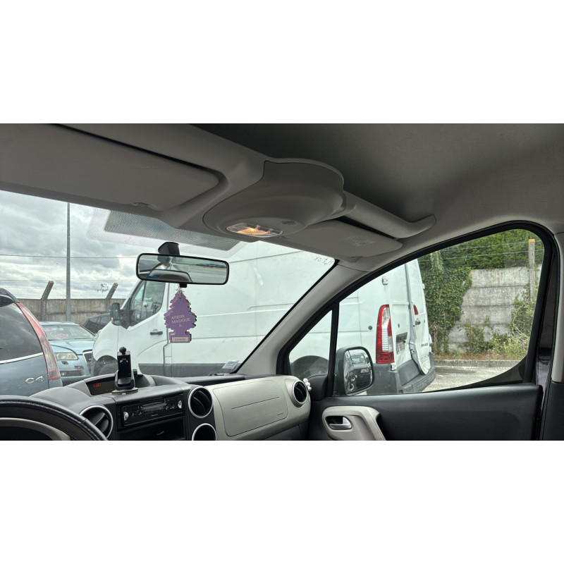 Custode avant gauche (porte) CITROEN BERLINGO 2 Photo n°19
