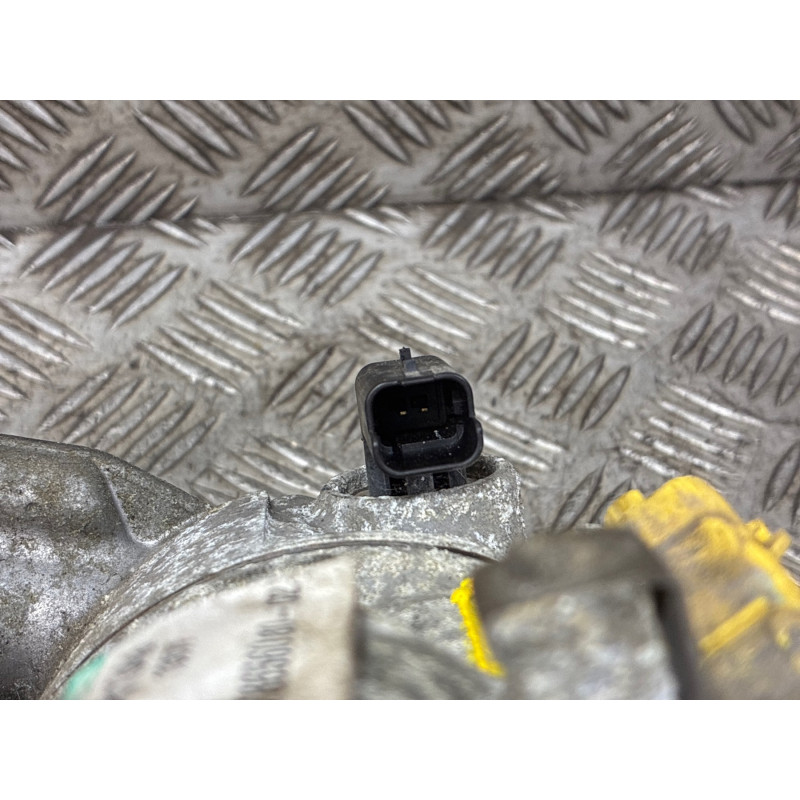 Compresseur clim CITROEN C3 2 Photo n°3