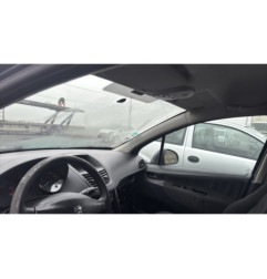 Vitre arriere droit PEUGEOT 207