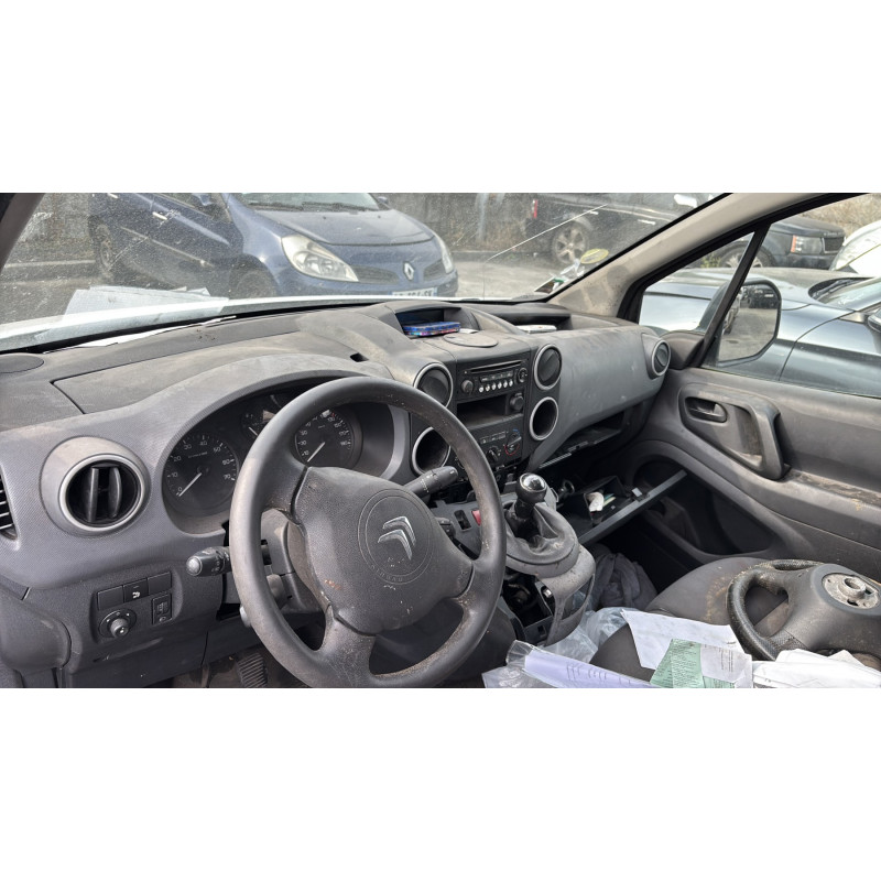 Custode avant gauche (porte) CITROEN BERLINGO 2 Photo n°15