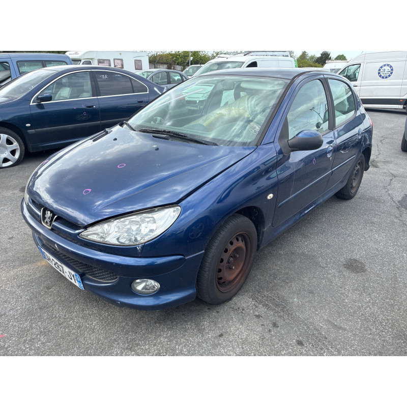 Pare choc avant PEUGEOT 206 Photo n°7