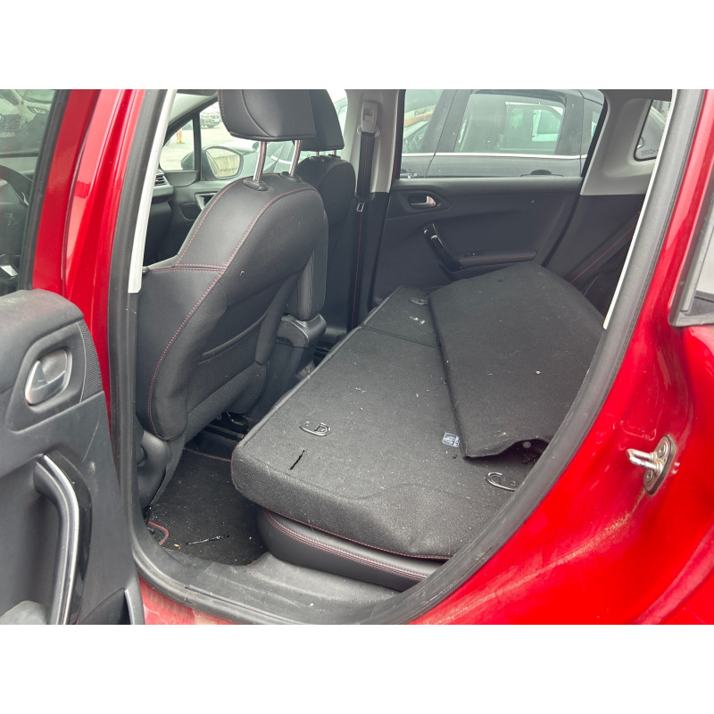 PEUGEOT 2008 1 PHASE 1 1.2 PURETECH - 12V TURBO Photo n°4