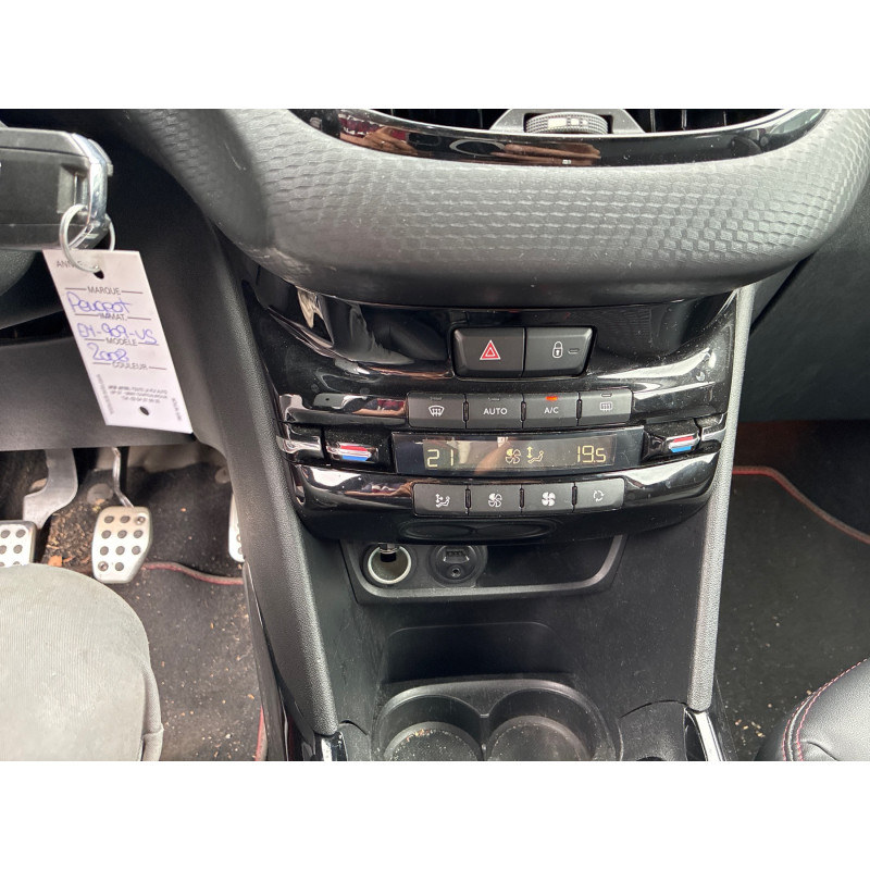 PEUGEOT 2008 1 PHASE 1 1.2 PURETECH - 12V TURBO Photo n°18