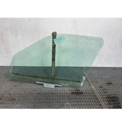 Vitre avant droit FORD FIESTA 4