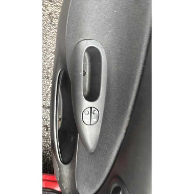 Vitre avant droit FORD FIESTA 4 Photo n°14
