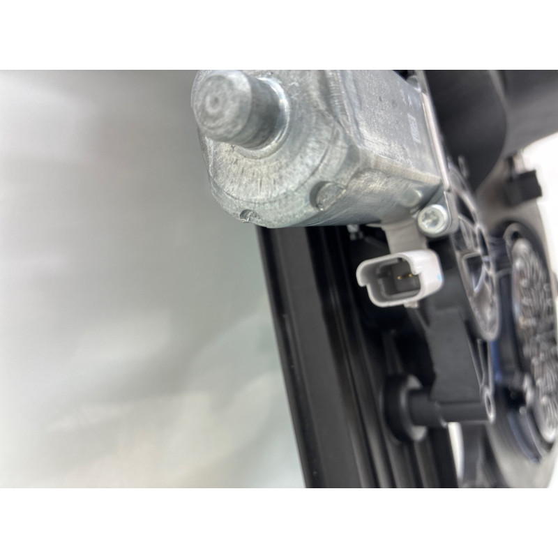 Leve vitre electrique avant gauche TOYOTA PROACE 3 CITY Photo n°4