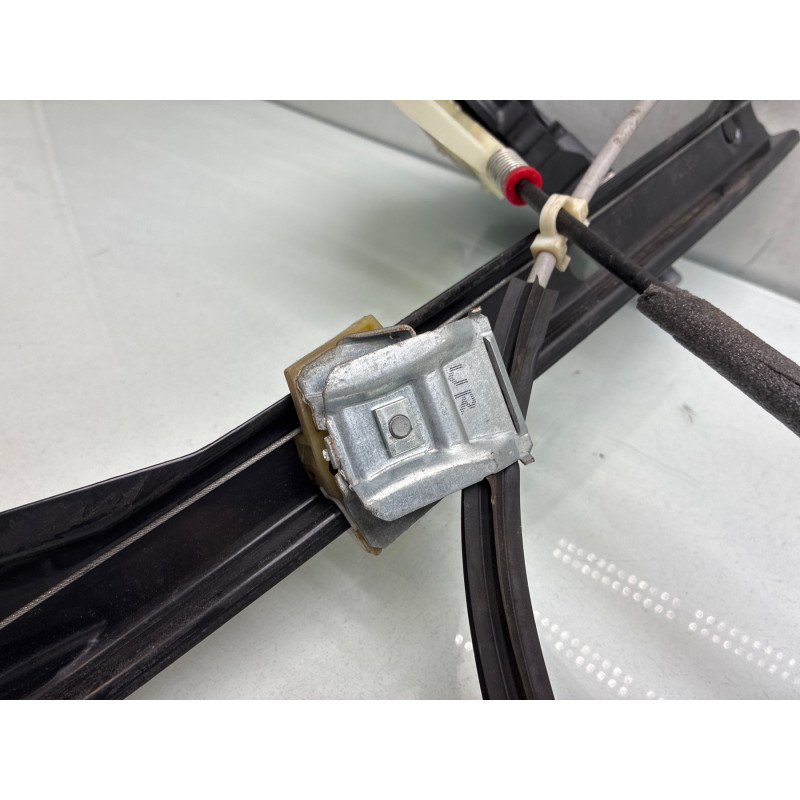 Leve vitre electrique avant droit VOLKSWAGEN POLO 5 Photo n°5