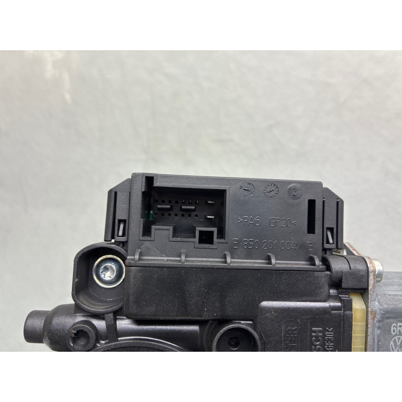 Leve vitre electrique avant droit VOLKSWAGEN POLO 5 Photo n°6