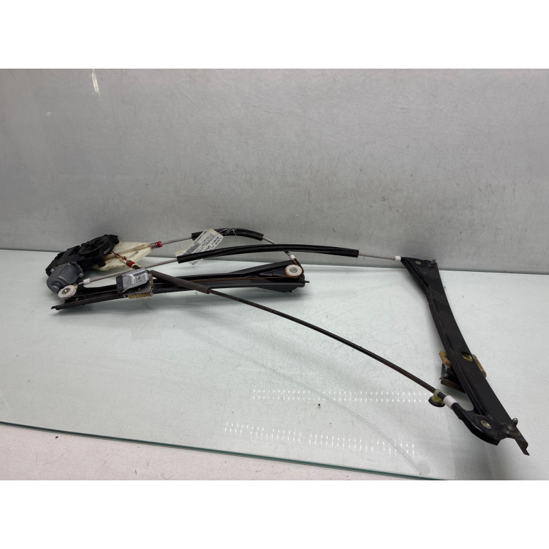 Leve vitre electrique avant gauche VOLKSWAGEN POLO 5 Photo n°5