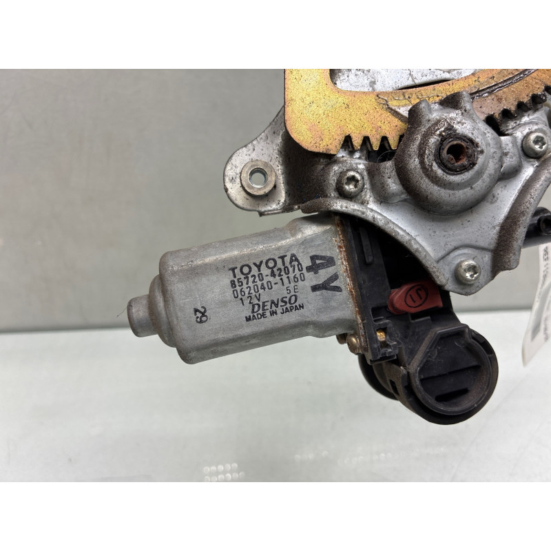 Leve vitre electrique avant gauche TOYOTA RAV4 2 Photo n°3