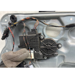 Leve vitre electrique avant droit VOLKSWAGEN POLO 4
