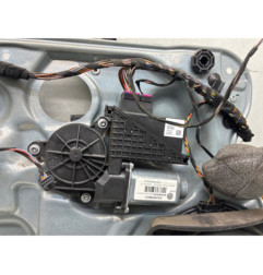 Leve vitre electrique avant gauche VOLKSWAGEN POLO 4