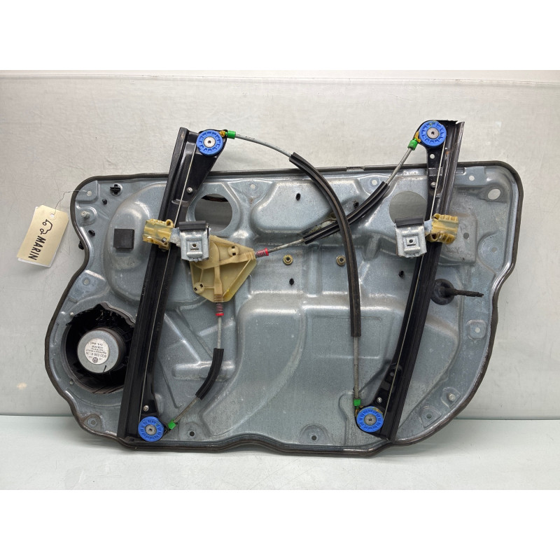 Leve vitre electrique avant gauche VOLKSWAGEN POLO 4 Photo n°5