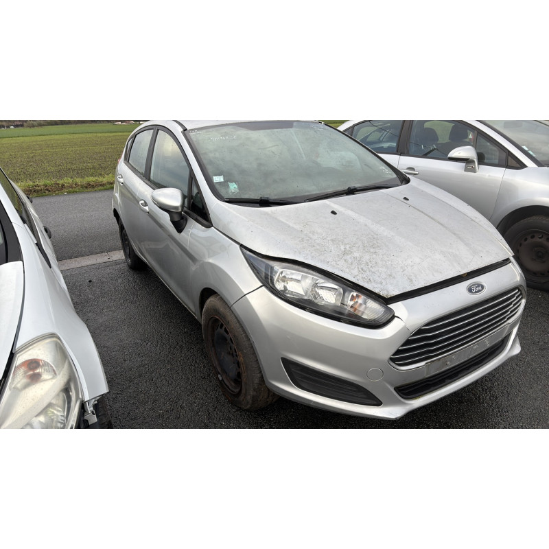 Vitre arriere gauche FORD FIESTA 6 Photo n°5