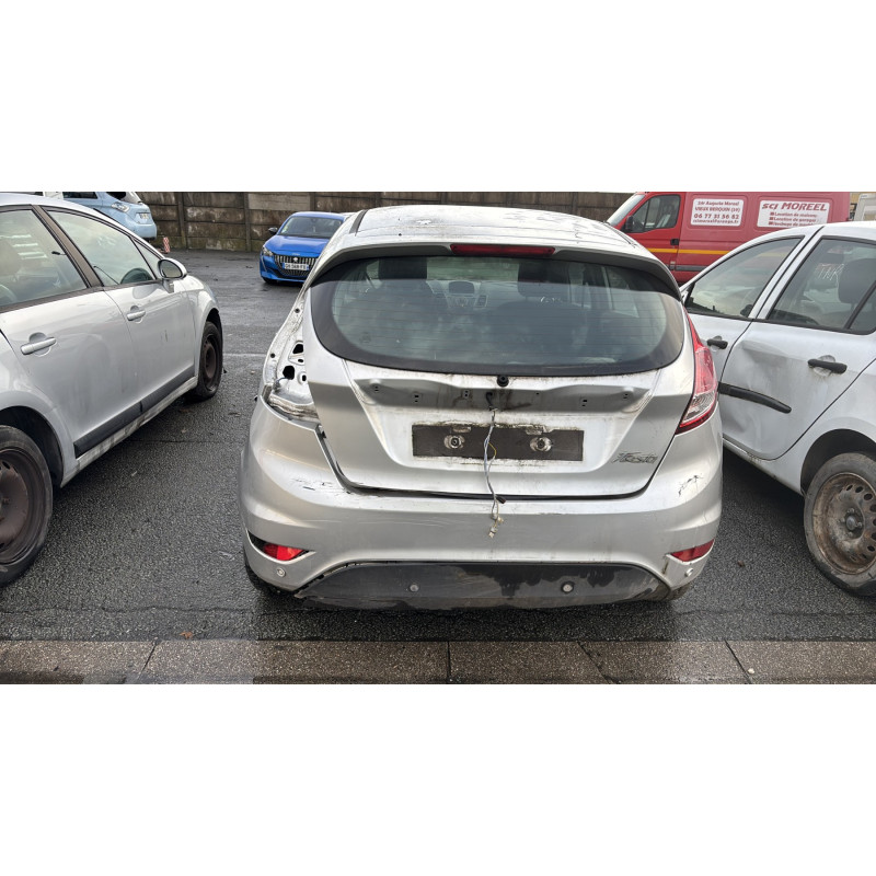 Vitre arriere gauche FORD FIESTA 6 Photo n°8