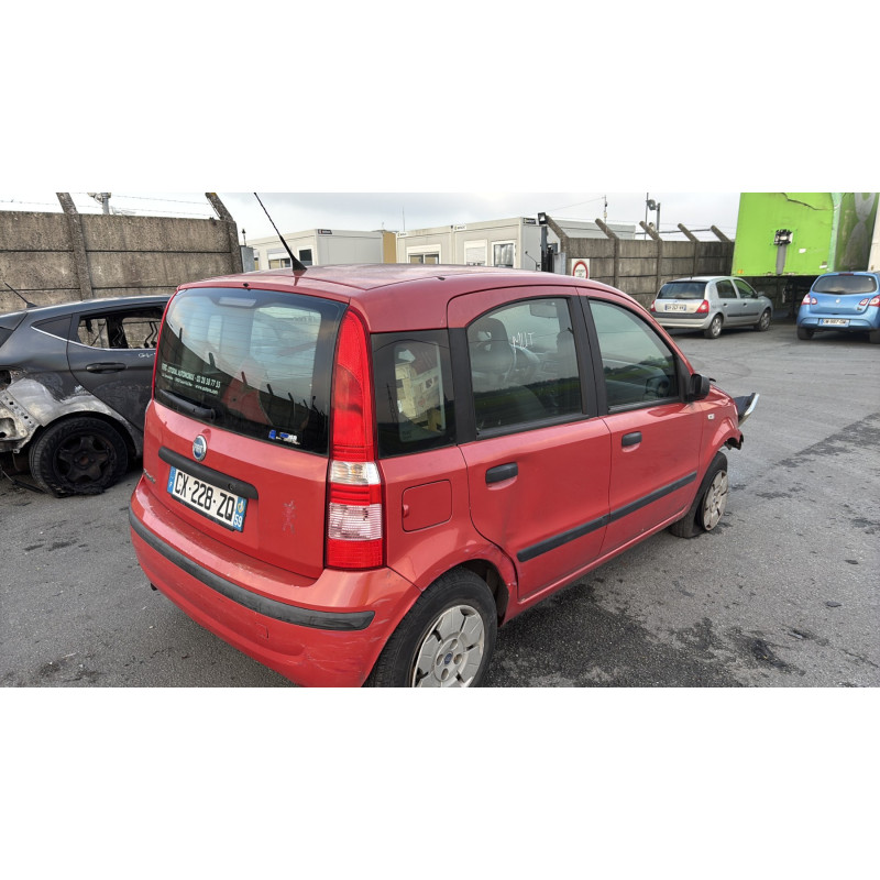 Vitre arriere droit FIAT PANDA 2 Photo n°6