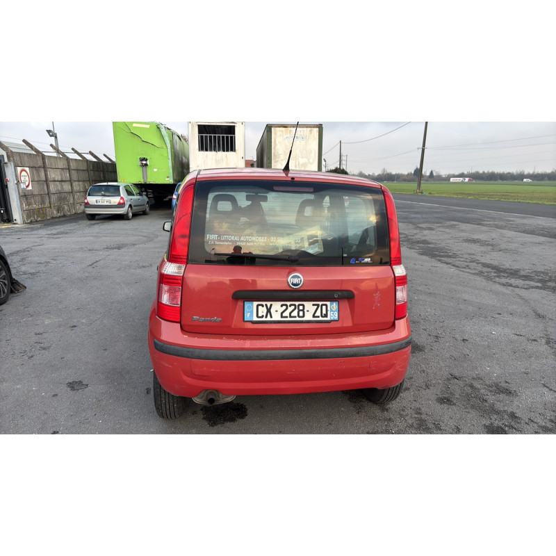 Vitre arriere droit FIAT PANDA 2 Photo n°8