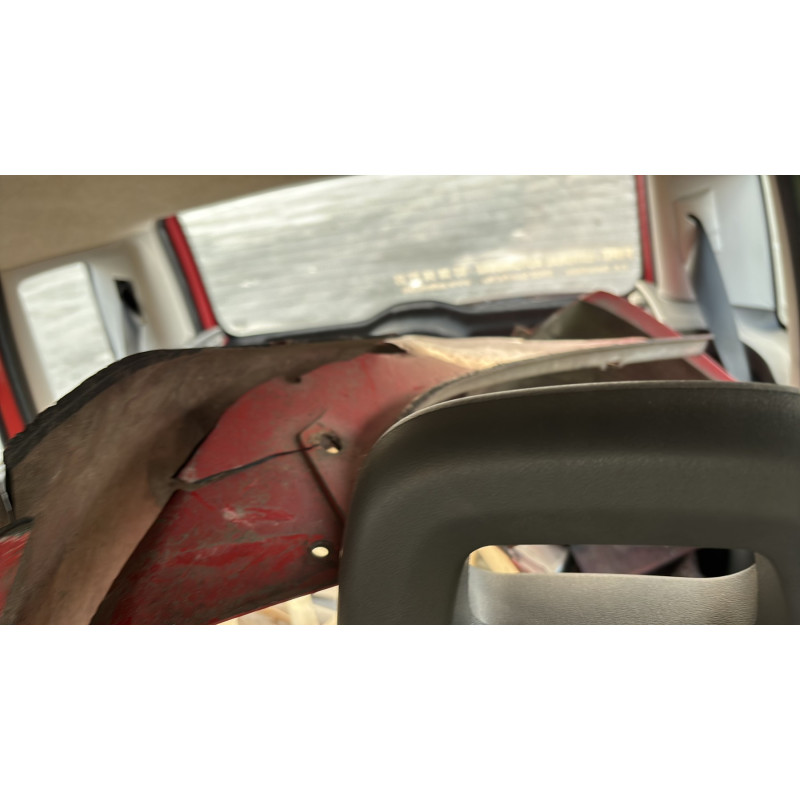 Vitre arriere droit FIAT PANDA 2 Photo n°16