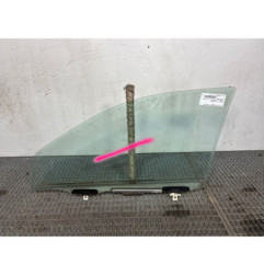 Vitre avant droit TOYOTA COROLLA 10