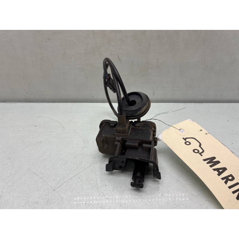 Actionneur verrou trappe d'essence VOLKSWAGEN BEETLE 2 Photo n°4