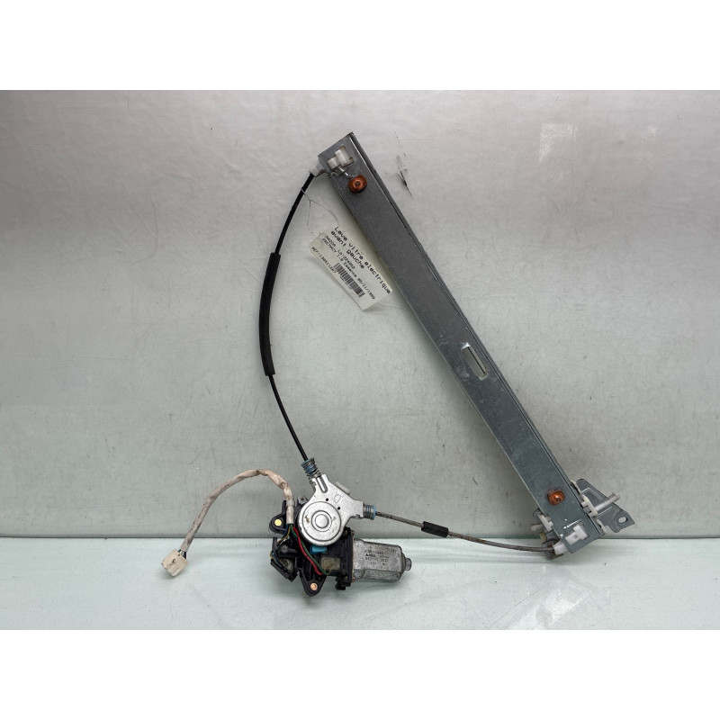 Leve vitre electrique avant gauche MAZDA PREMACY Photo n°1